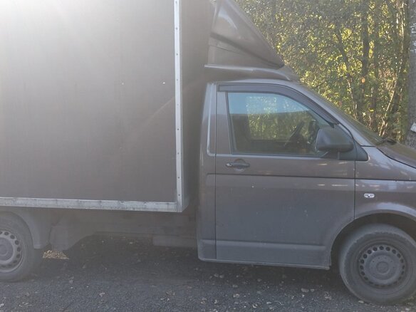 2013 Volkswagen Transporter, коричневый, 1000000 рублей - вид 4