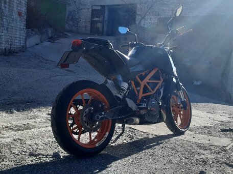 2016 KTM 390 Duke, оранжевый, 325000 рублей, вид 5
