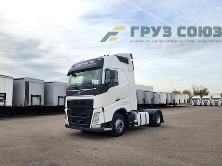 2020 Volvo FH, белый, 8190000 рублей, вид 2
