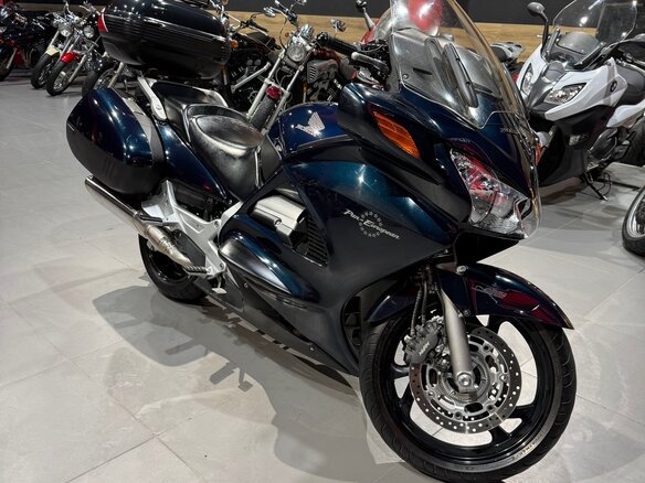 2002 Honda ST 1300, синий, 635000 рублей - вид 3