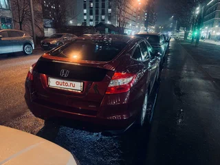 2011 Honda Crosstour I, пурпурный, 1450000 рублей, вид 4