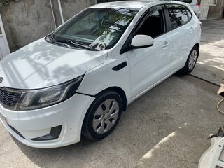 2015 Kia Rio III, белый, 800000 рублей, вид 1