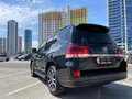 2019 Toyota Land Cruiser 200 Series Рестайлинг 2, чёрный, 9800000 рублей