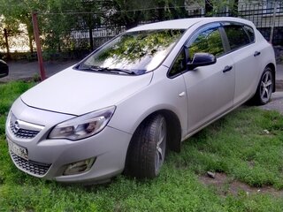 2010 Opel Astra J, серый, 540000 рублей, вид 1