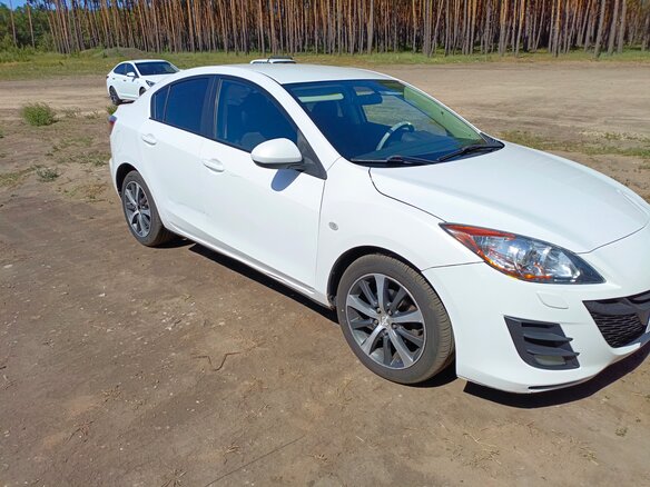 2011 Mazda 3 II (BL) Рестайлинг, белый, 750000 рублей - вид 2