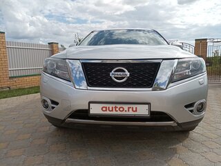 2015 Nissan Pathfinder IV, серебристый, 2100000 рублей, вид 3