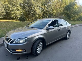 2013 Volkswagen Passat B7, бежевый, 800000 рублей, вид 3