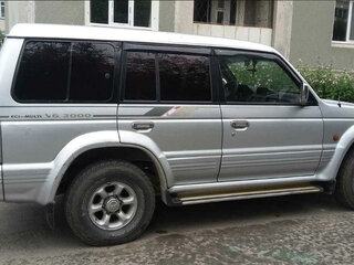 1994 Mitsubishi Pajero II, серый, 330000 рублей, вид 2