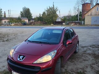 2008 Peugeot 207 I, красный, 580000 рублей, вид 1