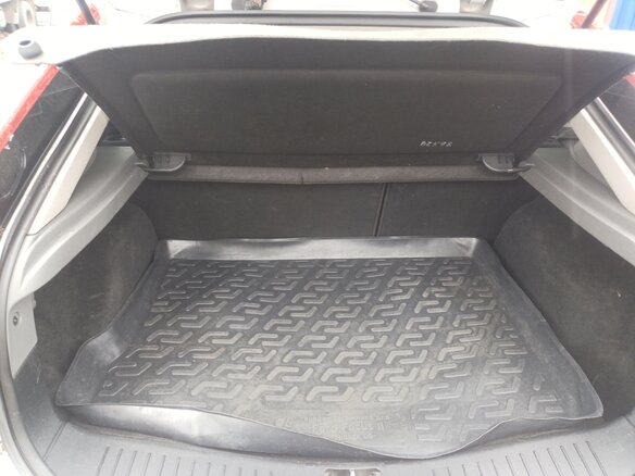 2008 Ford Focus II Рестайлинг, серебристый, 500000 рублей - вид 10