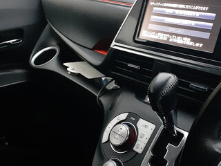 2016 Toyota Sienta II, белый, 1650000 рублей, вид 5