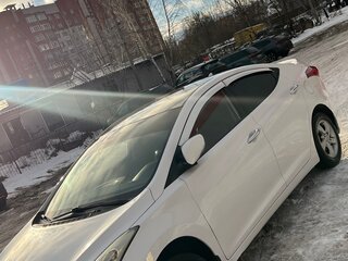 2013 Hyundai Avante V, белый, 945000 рублей, вид 1