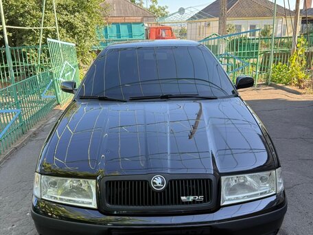 2008 Skoda Octavia I (A4) Рестайлинг, чёрный, 700000 рублей, вид 2