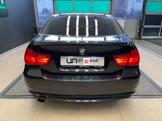2010 BMW 3 серии 318i V (E90/E91/E92/E93) Рестайлинг, чёрный, 920000 рублей, вид 5