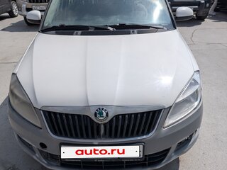 2012 Skoda Fabia II Рестайлинг, белый, 430000 рублей, вид 1