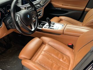 2016 BMW 7 серии Long 730Ld xDrive VI (G11/G12), синий, 3100000 рублей, вид 5