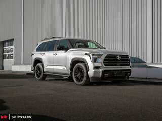2025 Toyota Sequoia III, серебристый, 14690000 рублей, вид 1