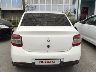 2016 Renault Logan II, белый, 300000 рублей, вид 2