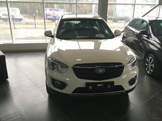 2017 FAW Besturn X80 I, белый, 1000000 рублей, вид 2