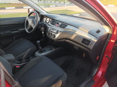 2007 Mitsubishi Lancer IX Рестайлинг, красный, 650000 рублей, вид 5