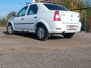 2010 Renault Logan I Рестайлинг, белый, 270000 рублей, вид 2