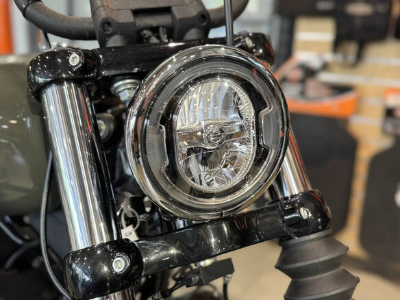 2021 Harley-Davidson Street Bob, зелёный, 1995000 рублей - вид 8