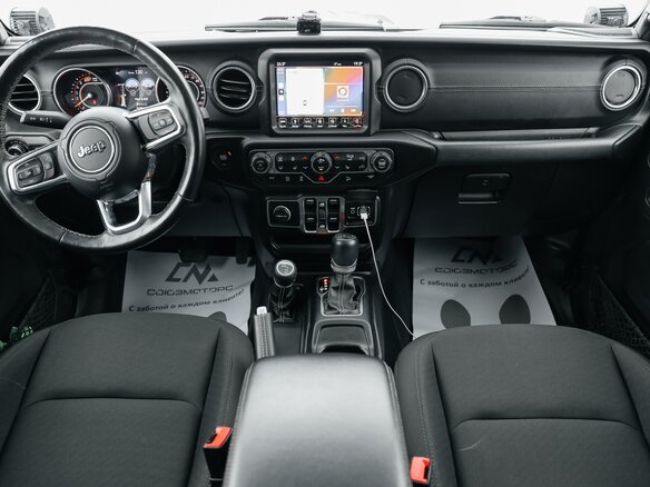 2018 Jeep Wrangler IV (JL), серый, 4990000 рублей - вид 3