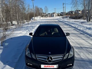 2010 Mercedes-Benz E-Класс 250 5G-Tronic IV (W212, S212, C207), чёрный, 1250000 рублей, вид 5