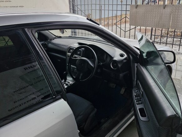 2004 Subaru Impreza II Рестайлинг 1, серый, 380000 рублей - вид 7