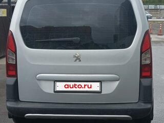 2013 Peugeot Partner II Рестайлинг, серебристый, 540000 рублей, вид 4