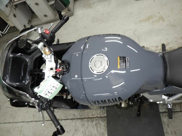 2025 Yamaha XSR900, серый, 1500000 рублей - вид 13