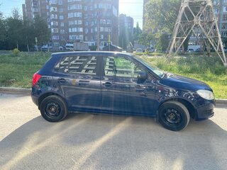 2011 Skoda Fabia II Рестайлинг, синий, 650000 рублей, вид 5