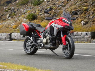 2026 Ducati Multistrada V4, красный, 3650000 рублей, вид 1