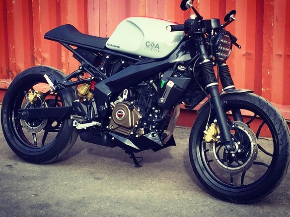 2015 Bajaj Pulsar NS 200, серый