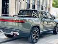 2022 Rivian R1T QM Large, зелёный, 9999999 рублей - вид 2
