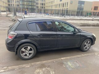 2010 Opel Astra H Рестайлинг, чёрный, 400000 рублей, вид 3