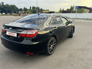 2015 Toyota Camry VII (XV50) Рестайлинг, чёрный, 2000000 рублей, вид 5