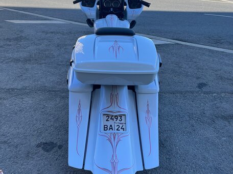 2022 Harley-Davidson Road Glide Special, белый, 6200000 рублей, вид 3