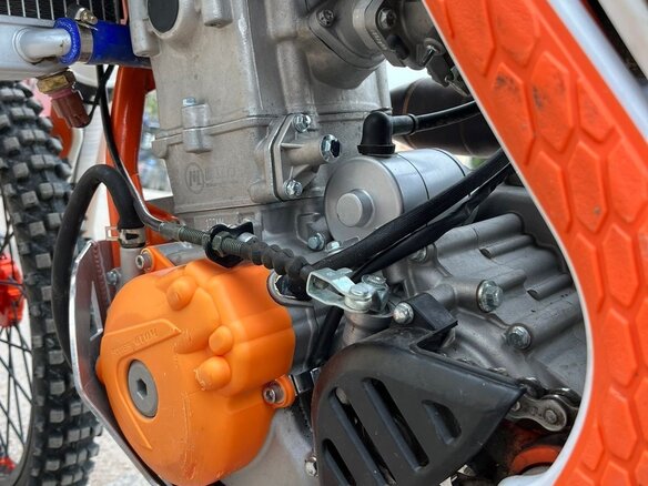 2020 Avantis Enduro 300 Pro/EFI, оранжевый, 300000 рублей - вид 13
