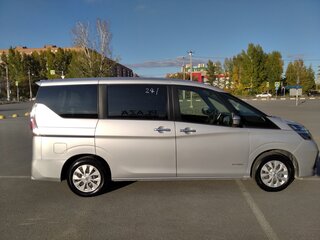 2020 Nissan Serena S-Hybrid V (C27) Рестайлинг, серебристый, 2440000 рублей, вид 4