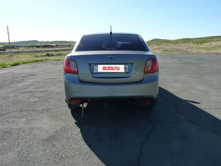 2011 Kia Rio II Рестайлинг, серебристый, 700000 рублей, вид 5