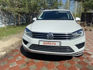 2014 Volkswagen Touareg II Рестайлинг, белый, 2850000 рублей, вид 2