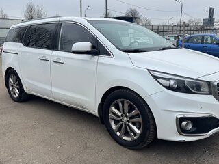 2016 Kia Carnival III, белый, 2900000 рублей, вид 2