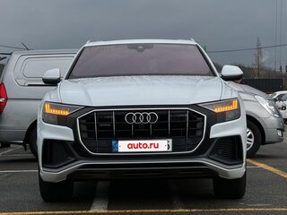 2020 Audi Q8 45 TDI I (4M), белый, 7000000 рублей, вид 3