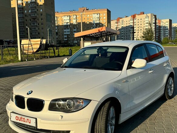 2010 BMW 1 серии 116i I (E81/E82/E87/E88) Рестайлинг, белый, 1150000 рублей - вид 10