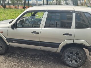2005 Chevrolet Niva I, серебристый, 300000 рублей, вид 4