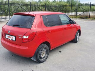 2012 Skoda Fabia II Рестайлинг, красный, 460000 рублей, вид 4