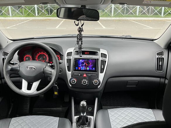 2010 Kia Ceed I Рестайлинг, серебристый - вид 10