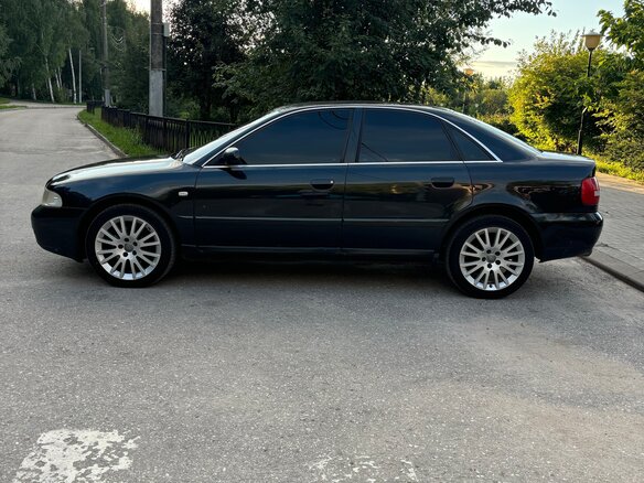 2000 Audi A4 I (B5) Рестайлинг, чёрный, 520000 рублей - вид 6
