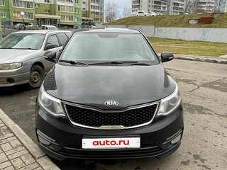 2017 Kia Rio III Рестайлинг, чёрный, 1140000 рублей, вид 3